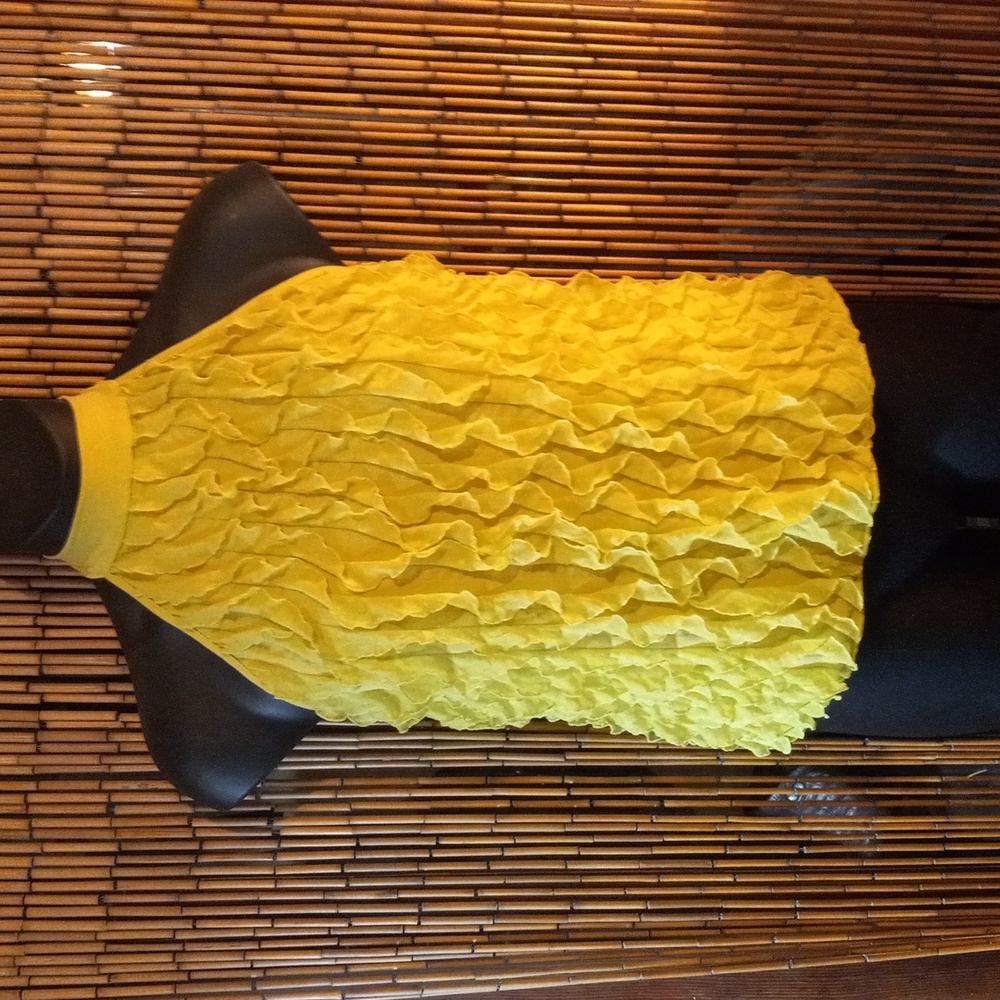 Yellow blouse size xxl